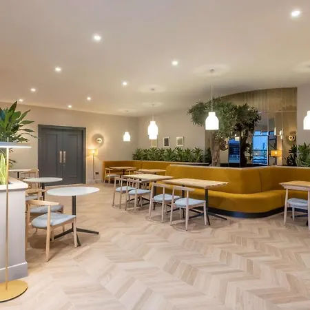 Radisson Blu Dublin Airport Hotel Cloghran
