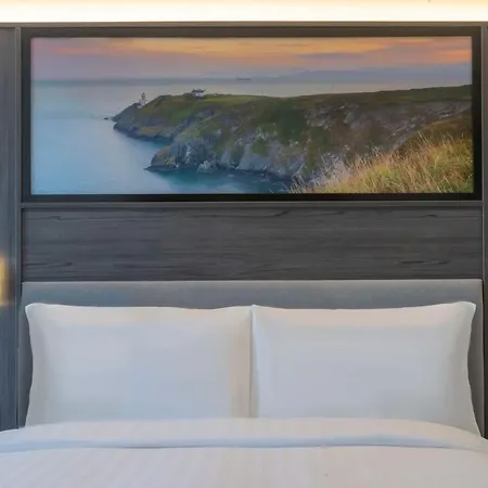Radisson Blu Dublin Airport Hotel 4*