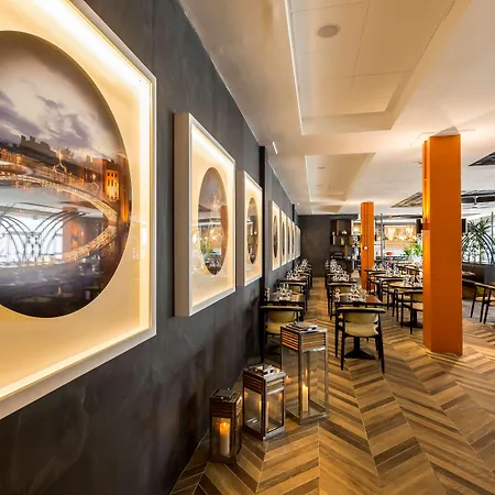 Radisson Blu Dublin Airport
