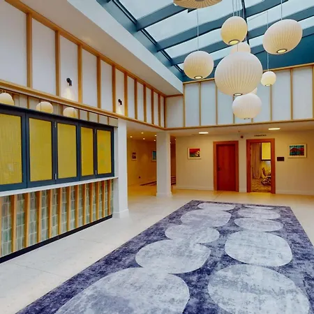Hotel Radisson Blu Dublin Airport 4*