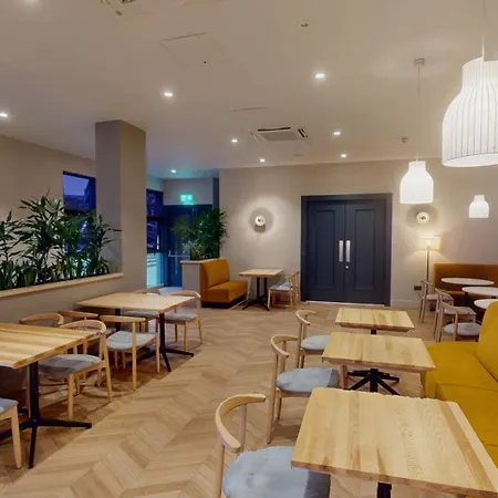 Radisson Blu Dublin Airport 4* Cloghran