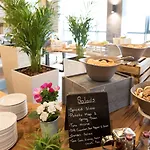 Отель Clayton Dublin Airport 4*