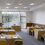 Clayton Dublin Airport Szálloda 4*