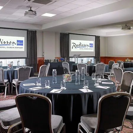 酒店 Radisson Blu Dublin Airport 柯罗格伦