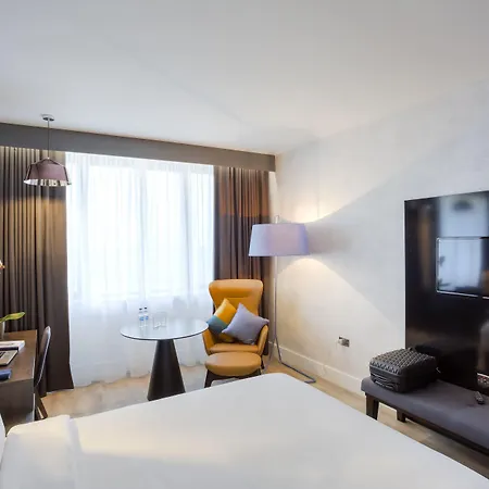 Clayton Dublin Airport Szálloda 4*