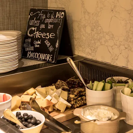 Radisson Blu Dublin Airport 酒店 柯罗格伦