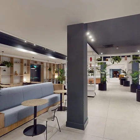 Clayton Dublin Airport Hotel