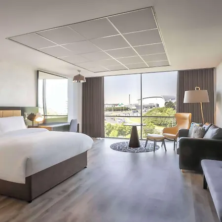 Clayton Dublin Airport Szálloda 4*