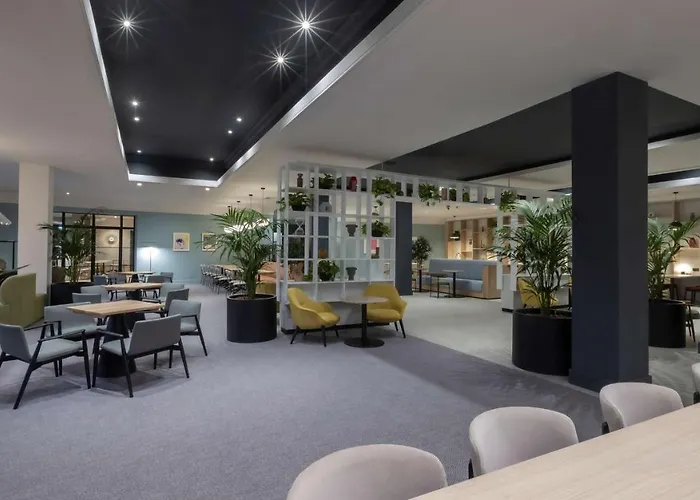 Hotel Clayton Dublin Airport 4*