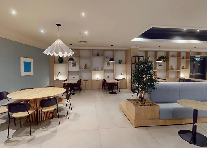 Clayton Dublin Airport 4*