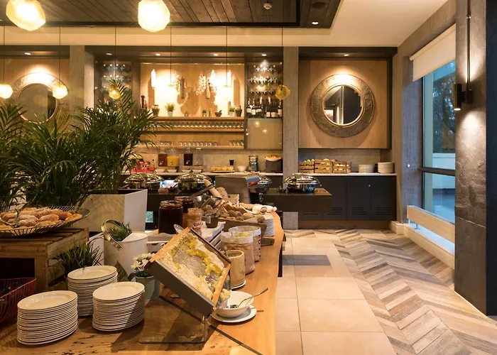 Отель Clayton Dublin Airport 4*