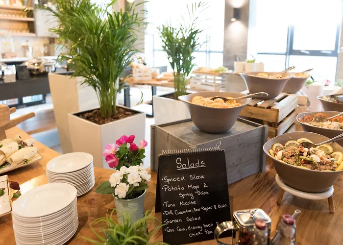 Hotel Clayton Dublin Airport 4*