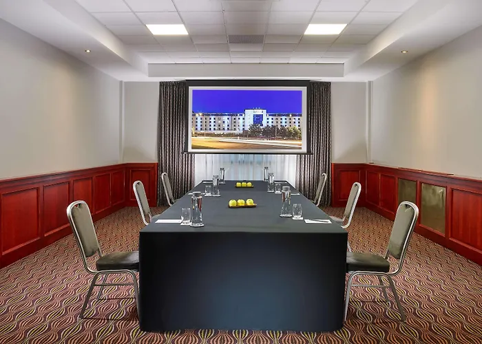 Clayton Dublin Airport Отель