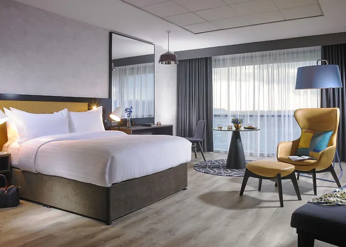 Clayton Dublin Airport Отель