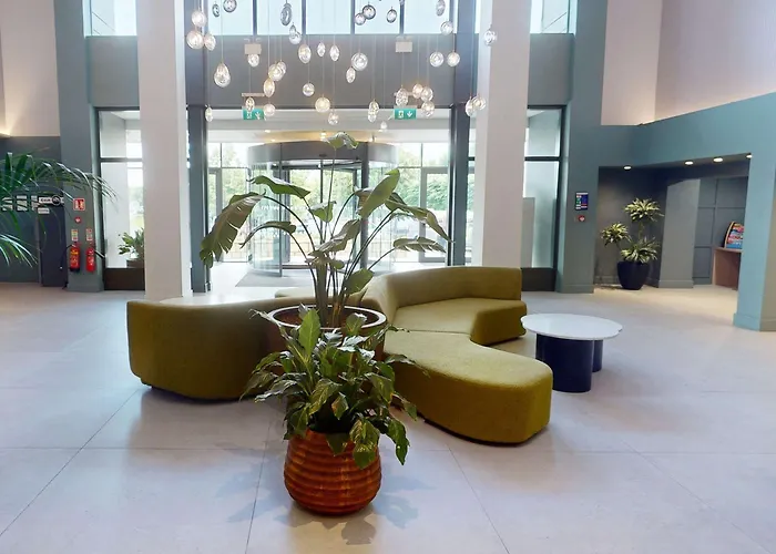 Отель Clayton Dublin Airport 4*